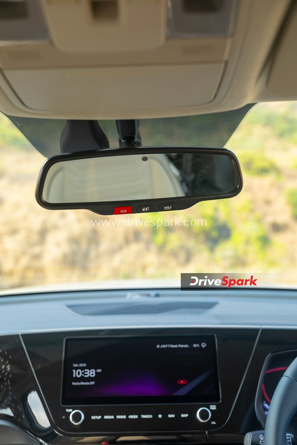 Kia Carens Vs Seltos; വിശദമായ സ്‌പെസിഫിക്കേഷന്‍ താരതമ്യം ഇതാ