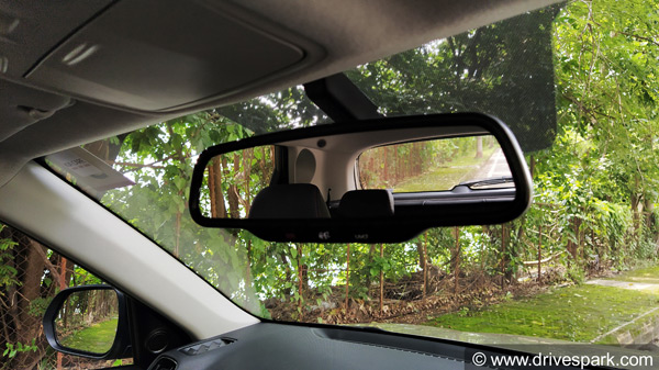 ഇന്ത്യന്‍ കാറുകളില്‍ കാണാന്‍ കഴിയുന്ന മികച്ച ഫീച്ചറുകള്‍ ഇതൊക്കെ