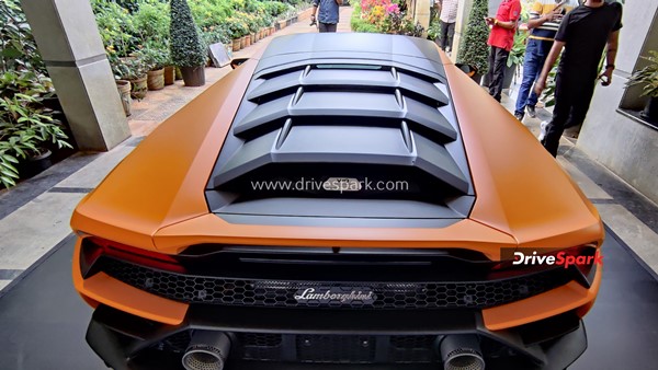Huracan EVO ഫ്ലൂ ക്യാപ്സൂള്‍ ഇന്ത്യയില്‍ അവതരിപ്പിച്ച് Lamborghini