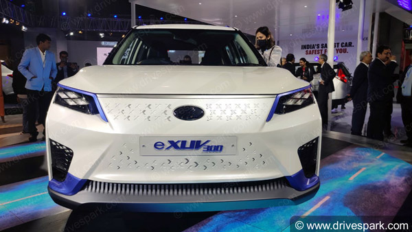 Mahindra XUV400 ഇലക്ട്രിക് കോംപാക്‌ട് എസ്‌യുവി എത്തുന്നത് രണ്ട് ബാറ്ററി ഓപ്ഷനുകളിൽ 