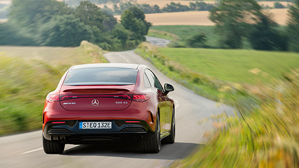 AMG EQE ഓൾ-ഇലക്‌ട്രിക് മോഡൽ അവതരിപ്പിച്ച് Mercedes Benz