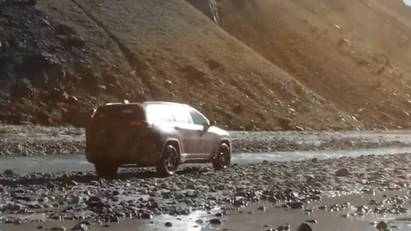 അവതരണം ഉടൻ; Compass Trailhawk മോഡലിനെ ഔദ്യോഗിക ഇന്ത്യൻ വെബ്സൈറ്റിൽ ചേർത്ത് Jeep