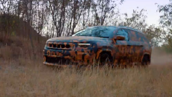 അവതരണം ഉടൻ; Compass Trailhawk മോഡലിനെ ഔദ്യോഗിക ഇന്ത്യൻ വെബ്സൈറ്റിൽ ചേർത്ത് Jeep