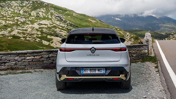 Megane E-Tech ഇലക്‌ട്രിക് കാർ ഇന്ത്യയിൽ അവതരിപ്പിക്കാനുള്ള പദ്ധതിയുമായി Renault 