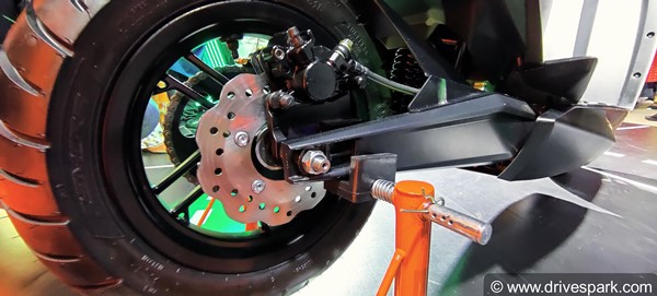 മികച്ച പെര്‍ഫോമെന്‍സും, റേഞ്ചും; ഇലക്ട്രിക് സ്‌കൂട്ടറിന്റെ മോട്ടോറിന് അപ്‌ഗ്രേഡുമായി Simple Energy