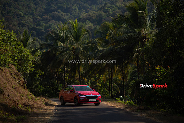 ആദ്യം കുഞ്ഞൻ എഞ്ചിൻ മോഡൽ! Slavia 1.0 ലിറ്റർ TSI -യുടെ വില പ്രഖ്യാപിച്ച് Skoda