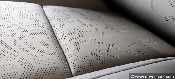 ആവശ്യക്കാര്‍ ഏറെ; Altroz ഡാര്‍ക്ക് എഡിഷന്റെ ശ്രേണി വിപുലീകരിച്ച് Tata