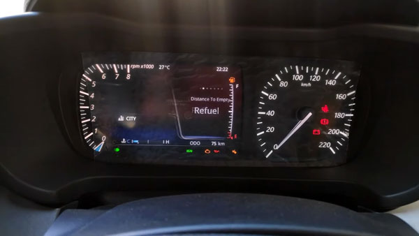 പുതിയ ഒപെൽ ബ്ലൂ കളർ ഓപ്ഷനിൽ അണിഞ്ഞൊരുങ്ങി Tata Altroz എത്തുന്നു, അവതരണം ഉടൻ