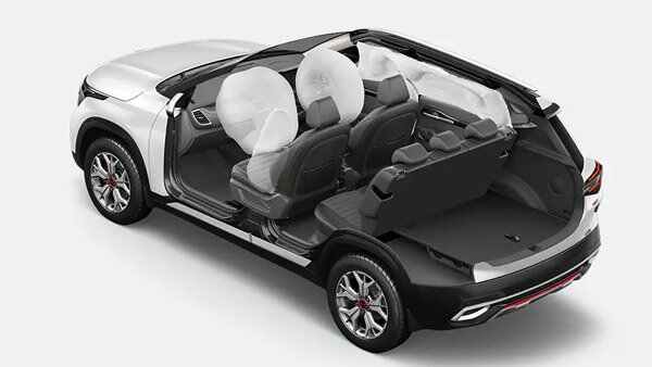 Kia Carens Vs Seltos; വിശദമായ സ്‌പെസിഫിക്കേഷന്‍ താരതമ്യം ഇതാ