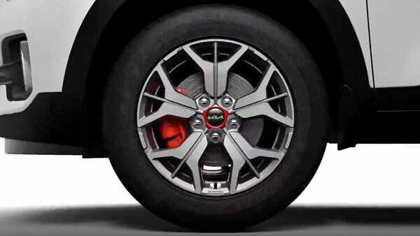 Kia Carens Vs Seltos; വിശദമായ സ്‌പെസിഫിക്കേഷന്‍ താരതമ്യം ഇതാ