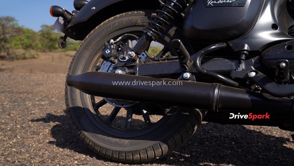 Roadking-ന്റെ പിന്‍ഗാമിയാകാന്‍ Yezdi Roadster; റിവ്യൂ വിശേഷങ്ങള്‍ ഇതാ