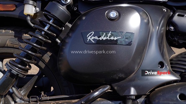 Roadking-ന്റെ പിന്‍ഗാമിയാകാന്‍ Yezdi Roadster; റിവ്യൂ വിശേഷങ്ങള്‍ ഇതാ