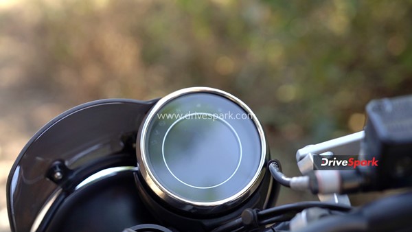 സ്‌ക്രാംബ്ലർ നിരയിലെ പുത്തൻ രാജാവ്; Yezdi Scrambler മോഡലിന്റെ റിവ്യൂ വിശേഷങ്ങൾ