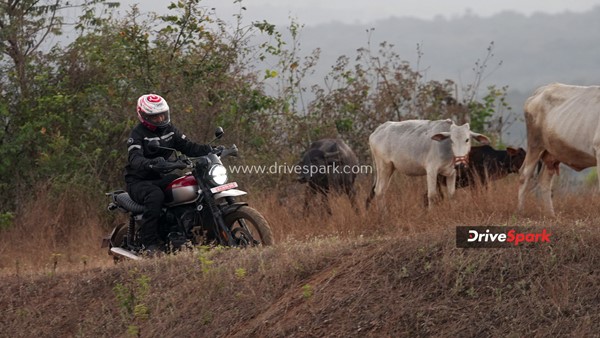 സ്‌ക്രാംബ്ലർ നിരയിലെ പുത്തൻ രാജാവ്; Yezdi Scrambler മോഡലിന്റെ റിവ്യൂ വിശേഷങ്ങൾ