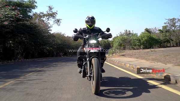 സ്‌ക്രാംബ്ലർ നിരയിലെ പുത്തൻ രാജാവ്; Yezdi Scrambler മോഡലിന്റെ റിവ്യൂ വിശേഷങ്ങൾ