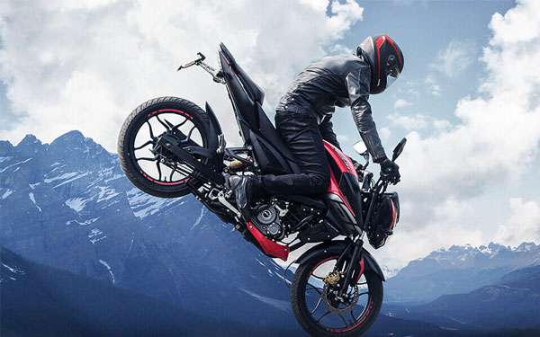 സ്‌പോര്‍ട്ടി ലുക്കില്‍ അണിഞ്ഞൊരുങ്ങി Bajaj Pulsar NS160; മാറ്റങ്ങളും നവീകരണങ്ങളും ഇങ്ങനെ