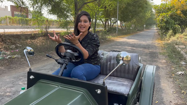 ആൾട്ടോ & ബുള്ളറ്റ് പാർട്സുകൾ ചേർത്ത് ഒരു അടിപോളി വിന്റേജ് ഇലക്ട്രിക് കാർ; വീഡിയോ