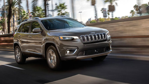 ഗ്രാൻഡാവാൻ ജീപ്പ്, Grand Cherokee എസ്‌യുവിയുടെ പ്രാദേശികമായി നിർമിച്ച മോഡൽ ഉടൻ വരും