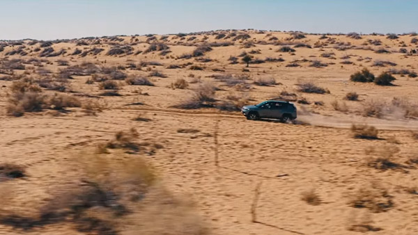 വീണ്ടും കരുത്ത് തെളിയിച്ച് Jeep; ഗ്രേറ്റ് ഇന്ത്യൻ ഡെസേർട്ട് ക്രോസ് ചെയ്ത ആദ്യ എസ്‌യുവിയായി Compass Trailhawk