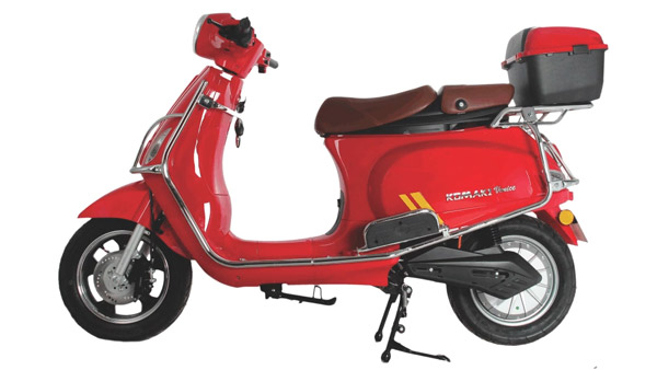 ഒറ്റ ചാർജിൽ 220 കിലോമീറ്റർ റേഞ്ച്, Komaki DT 3000 ഹൈ സ്പീഡ് ഇലക്ട്രിക് സ്കൂട്ടർ നാളെ വിപണിയിലേക്ക് ഒറ്റ ചാർജിൽ 220 കിലോമീറ്റർ റേഞ്ച്, Komaki DT 3000 ഹൈ സ്പീഡ് ഇലക്ട്രിക് സ്കൂട്ടർ നാളെ വിപണിയിലേക്ക്