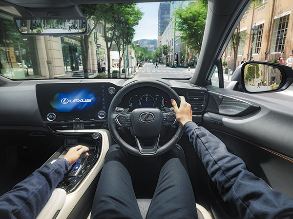 ജർമൻ എതിരാളികൾക്കിടയിലെ ജാപ്പനീസ് സാന്നിധ്യം, പുത്തൻ Lexus NX 350h എസ്‌‌യുവിയെ കുറിച്ച് കൂടുതൽ അറിയാം