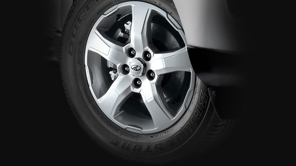 2022 Mahindra Sorpio -യുടെ അവതരണം ഉടൻ; പുത്തൻ രൂപഭാവം വെളിപ്പെടുത്തി സ്പൈ ചിത്രങ്ങൾ പുറത്ത്