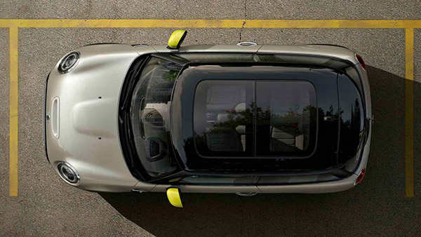 Mini Cooper SE ഇലക്ട്രിക് നിരത്തുകളിലേക്ക്; ആദ്യ ഡെലിവറി കേരളത്തില്‍