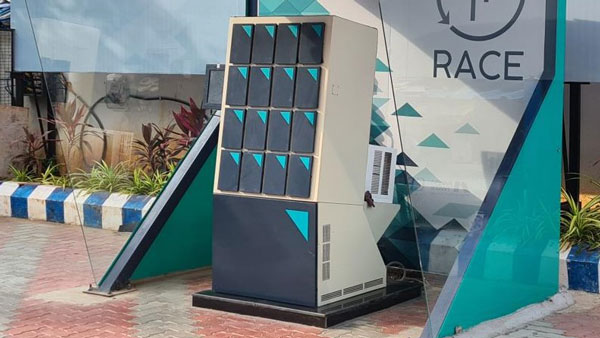 ബാറ്ററി സ്വാപ്പിംഗ്: ഇലക്ട്രിക് വാഹനങ്ങളുടെ ബാറ്ററിയിലെ തീപിടുത്ത സാധ്യത കുറയ്ക്കും