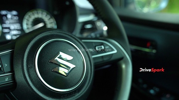 സുരക്ഷയുണ്ട്, മികച്ച ഫീച്ചറുകളുണ്ട്, കാണാനും സുന്ദരനാണ്; 2022 Maruti Suzuki Baleno-യുടെ റിവ്യൂ വിശേഷങ്ങള്‍