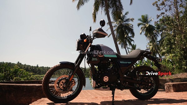 ഹിമാലയനെ പോലെ, പക്ഷേ ഹിമാലയനല്ല! പുത്തൻ Scram 411 മോഡലിന്റെ റിവ്യൂ വിശേഷങ്ങൾ