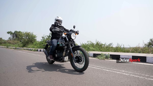 ഹിമാലയനെ പോലെ, പക്ഷേ ഹിമാലയനല്ല! പുത്തൻ Scram 411 മോഡലിന്റെ റിവ്യൂ വിശേഷങ്ങൾ