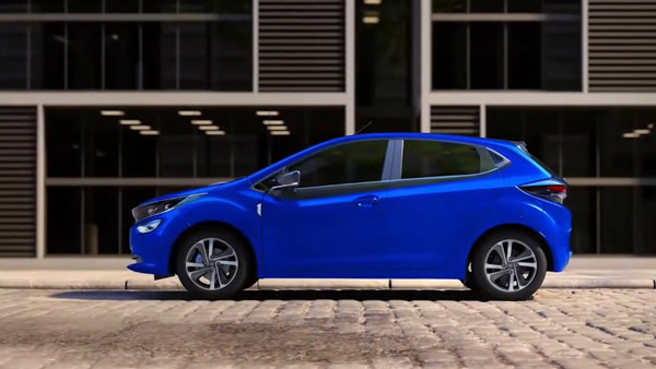 ഏതാണ് ലാഭകരം? Tata Altroz DCA vs Hyundai i20 DCT vs Maruti Baleno AMT വിലകൾ ഇങ്ങനെ