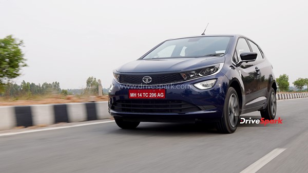 Tata Altroz ഡ്യുവൽ ക്ലച്ച് ഓട്ടോമാറ്റിക് എത്രമാത്രം മികച്ചത്? അറിയാം പുതിയ റിവ്യൂ വിശേഷങ്ങളിലൂടെ