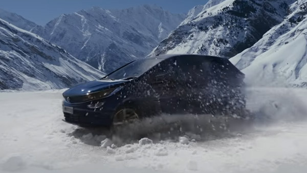 ഡ്യുവൽ ക്ലച്ച് ഓട്ടോമാറ്റിക്കിന്റെ സവിശേഷകൾ വെളിപ്പെടുത്തി Altroz DCA -യുടെ TVC പങ്കുവെച്ച് Tata