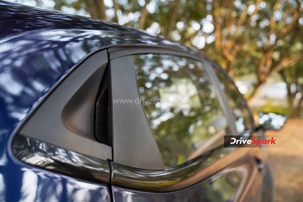 Tata Altroz ഡ്യുവൽ ക്ലച്ച് ഓട്ടോമാറ്റിക് എത്രമാത്രം മികച്ചത്? അറിയാം പുതിയ റിവ്യൂ വിശേഷങ്ങളിലൂടെ