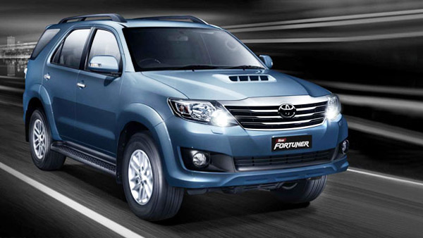 ടാറ്റ സഫാരി മുതൽ മാരുതി സ്വിഫ്റ്റ് വരെ; ഒരു കാലഘട്ടം കൈപ്പിടിയാക്കിയ കിടിലൻ കാറുകൾ