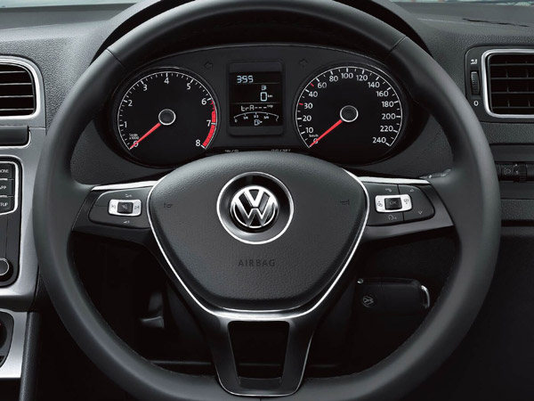 Volkswagen Polo വിട പറയുകയാണ്; ഇക്കാര്യങ്ങള്‍ എല്ലാം നഷ്ടമാകും