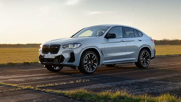 2022 X4 ഫെയ്‌സ് ലിഫ്റ്റ് എസ്‌യുവി അവതരിപ്പിച്ച് BMW; വില 70.50 ലക്ഷം രൂപ