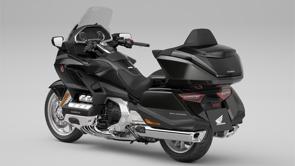 2022 Honda Gold Wing Tour: മികച്ച ഹൈലൈറ്റുകള് ഇതൊക്കെ 2022 Honda Gold Wing Tour: മികച്ച ഹൈലൈറ്റുകള് ഇതൊക്കെ