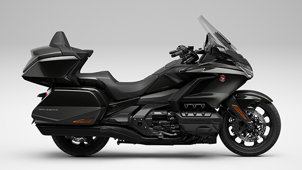എയർബാഗും ഡിസിടി ഗിയർബോക്‌സുമായി 2022 മോഡൽ Honda Gold Wing Tour ഇന്ത്യയിൽ