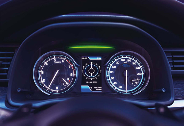 മാറ്റങ്ങൾ ഒരുപാടുണ്ട്, മുഖംമിനുക്കിയ പുത്തൻ XL6 എംപിവിയും വിപണിയിലെത്തി, വില 11.29 ലക്ഷം മുതൽ