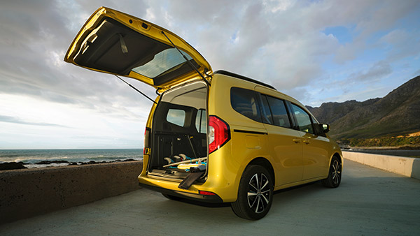 റെനോ-നിസാൻ പ്ലാറ്റ്ഫോമിൽ ഒരു Mercedes-Benz! T-Class എംപിവി വിപണിയിൽ