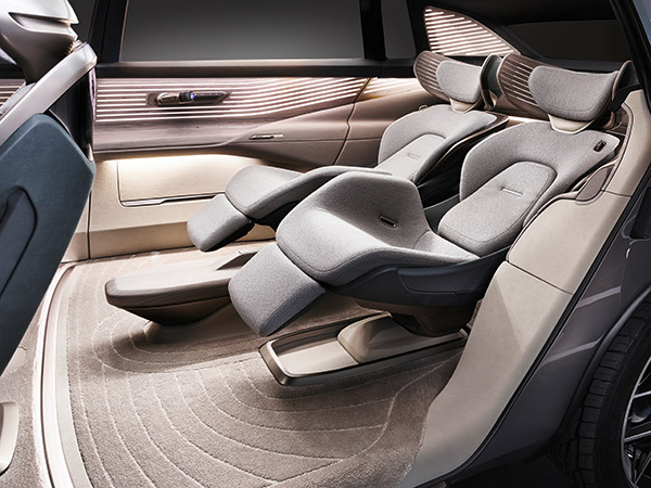 ഇതുവരെ വന്നതിൽ വെച്ച് ഏറ്റവും വലിയ Audi! Urbansphere കൺസപ്റ്റ് അവതരിപ്പിച്ച് ജർമ്മൻ ബ്രാൻഡ്