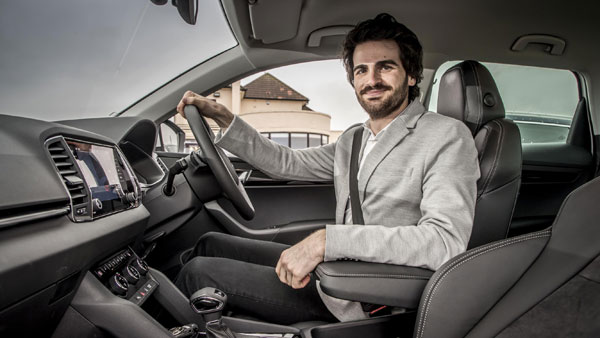 പുതുതായി ഡ്രൈവിംഗ് പഠിക്കുന്നവർക്കായുള്ള ചില ടിപ്പുകൾ അറിഞ്ഞാലോ? 