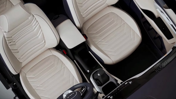 Carens എംപിവിയുടെ വില വര്‍ധിപ്പിച്ച് Kia; പുതിയ വില വിവരങ്ങള്‍ ഇങ്ങനെ