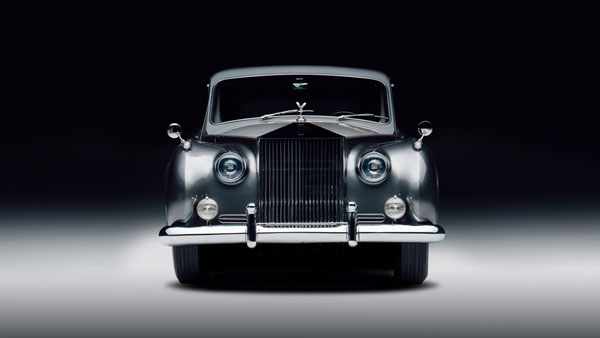 ഹെഡ്‌ലൈറ്റ് ബൾബുകളുടെ ആയുസ് വർധിപ്പിക്കാൻ ചില പൊടിക്കൈകൾ