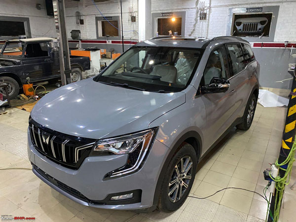 കസ്റ്റമൈസേഷനും തുടങ്ങി, നാർഡോ ഗ്രേ നിറത്തിൽ ഒരുങ്ങി Mahindra XUV700 