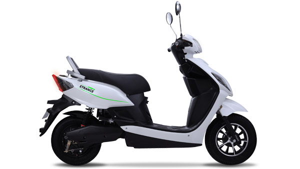 തീപിടിച്ച പശ്ചാത്തലത്തിൽ 2,000 ഇലക്ട്രിക് സ്‌കൂട്ടറുകൾ തിരികെവിളിച്ച് Pure EV 