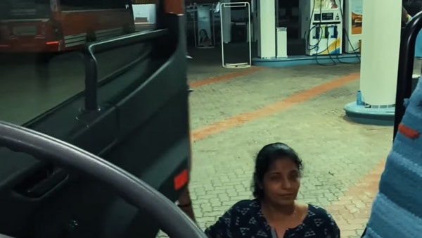 കാറിൽ അല്ല ലോറിയിൽ! കേരളത്തിൽ നിന്ന് കശ്മീർ വരെ ട്രക്ക് ഓടിച്ച് ഒരു കോട്ടയംകാരി