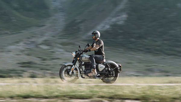 കരുത്ത് കാട്ടി റോയല്‍ എന്‍ഫീല്‍ഡ്; 200 മുതല്‍ 500 സിസി വരെയുള്ള മോട്ടോര്‍സൈക്കിള്‍ വില്‍പ്പന കണക്കുകള്‍ ഇങ്ങനെ